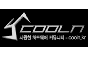 이번 시간에 함께 살펴본 COUGAR CONQUER 강화유리 BRAVOTEC 모델은 오픈 프레임 형태의 하프 모듈러형 디자인의 케이스로 최대 3T 두께의 알루미늄 재질의 메인 프레임과 5T 두께의 좌/우 측면 강화유리 패널로 구성되어 있으며 기본 제공되는 RED LED를 가진 3개의 120mm 쿨링팬으로 튜닝 요소를 강화한 케이스이다. 날카로운 느낌을 주는 로봇같은 외형 디자인은 상당한 포스를 보여주며, 오픈 프레임형 케이스의 특성상 공기의 흐름에 충분한 이점이 있을 것이라 판단된다.